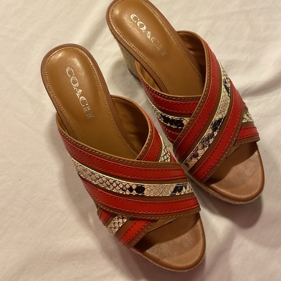 Coach Sandals - Picture 4 of 6